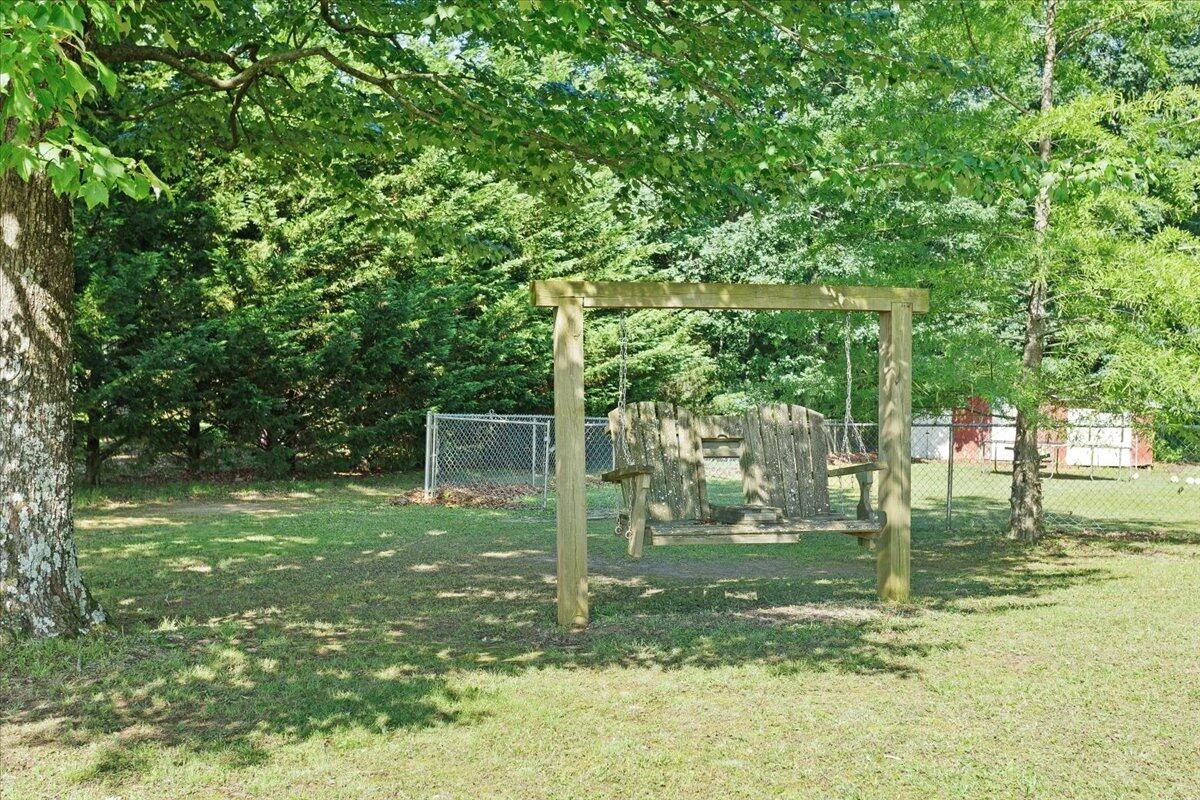 10567 Leesville RD - Photo 22