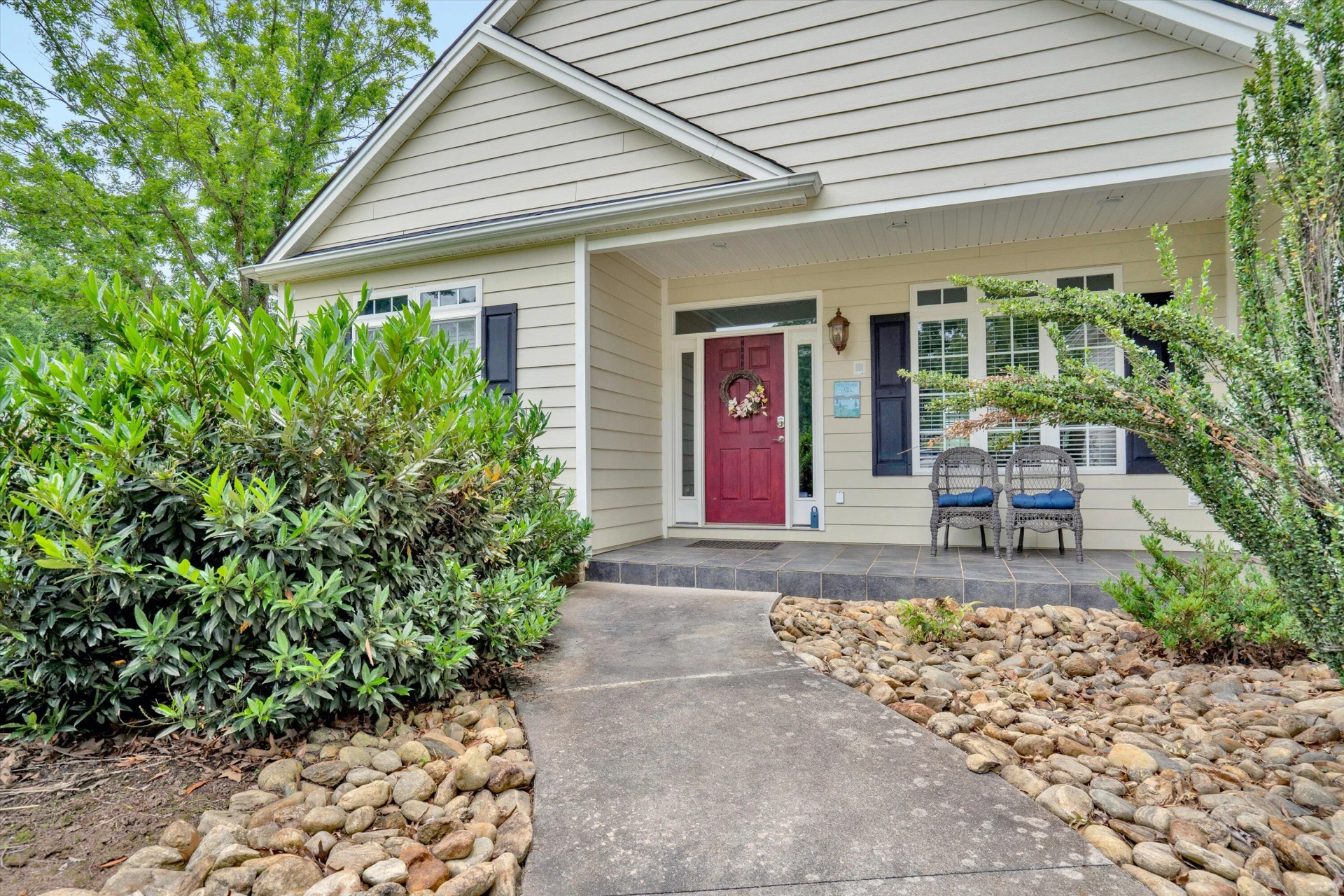 217 Shamrock CT - Photo 8