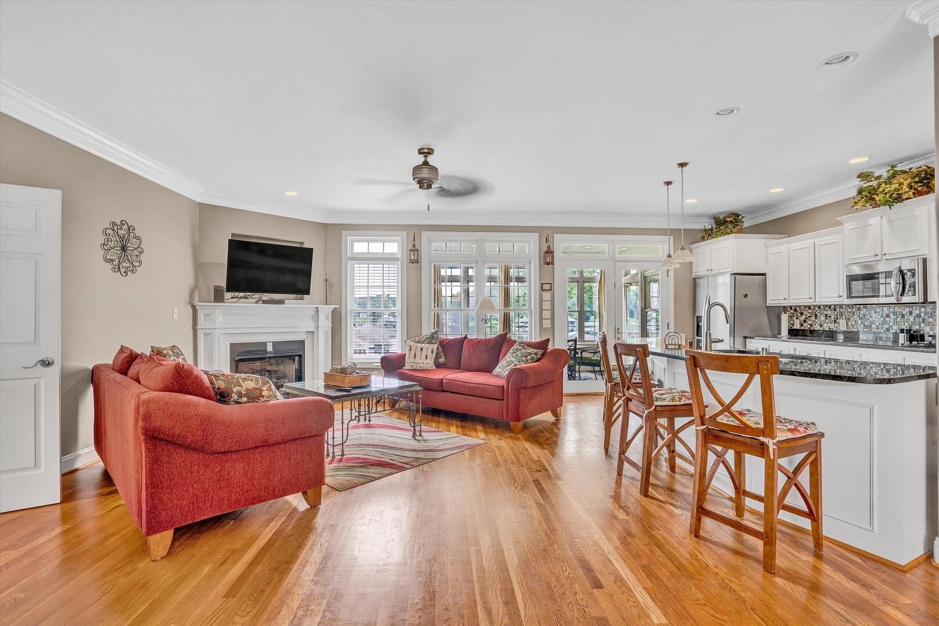 217 Shamrock CT - Photo 11