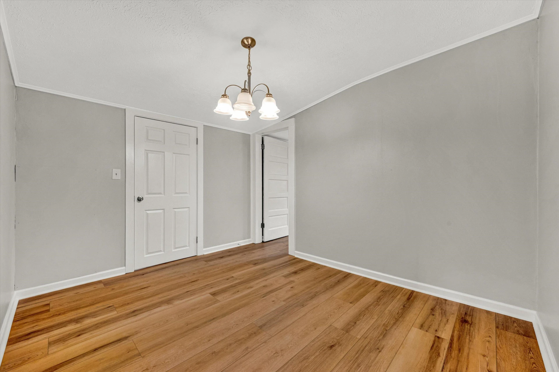 955 Church ST - Photo 10