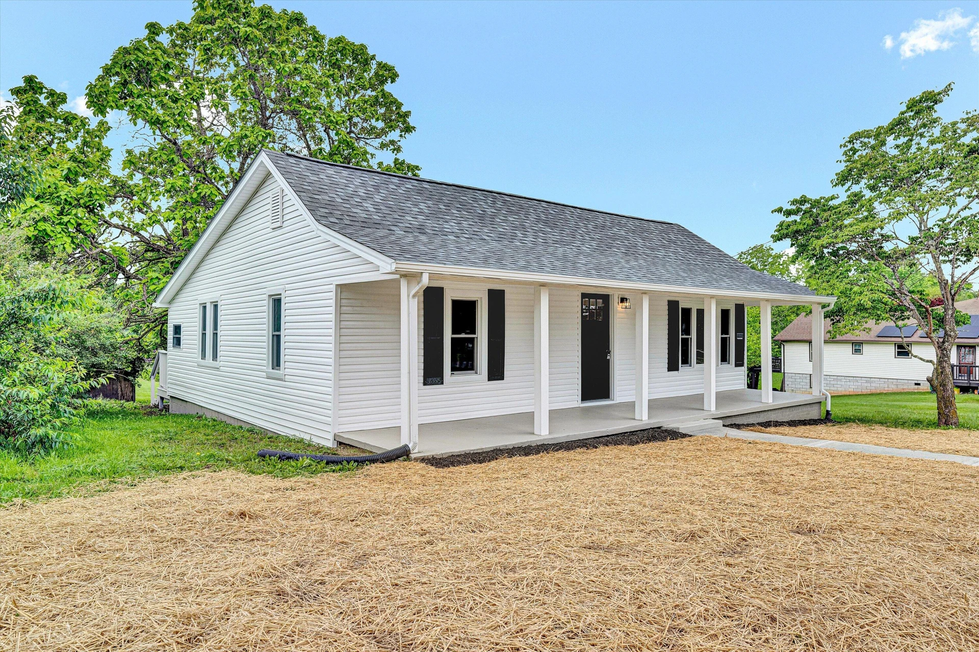 955 Church ST - Photo 3