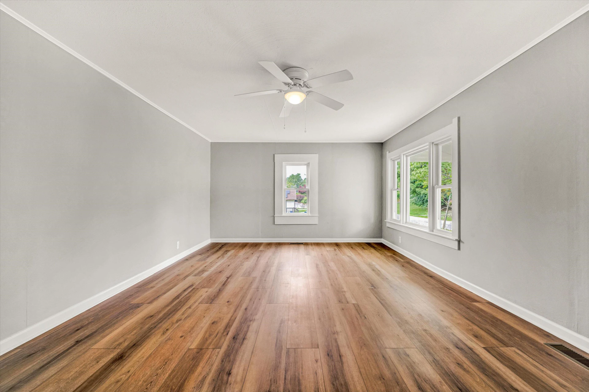 955 Church ST - Photo 8