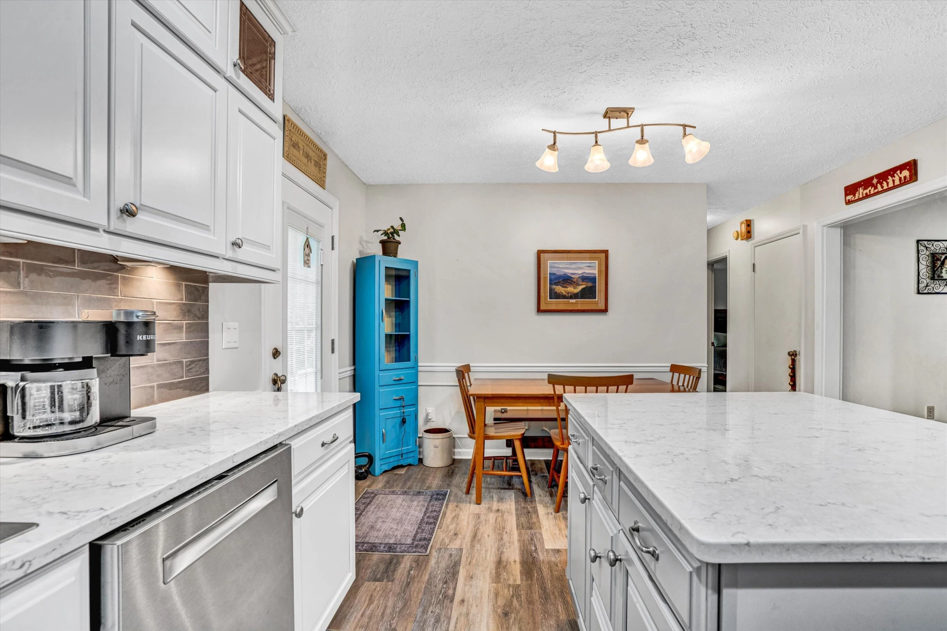 172 Watkins DR - Photo 16