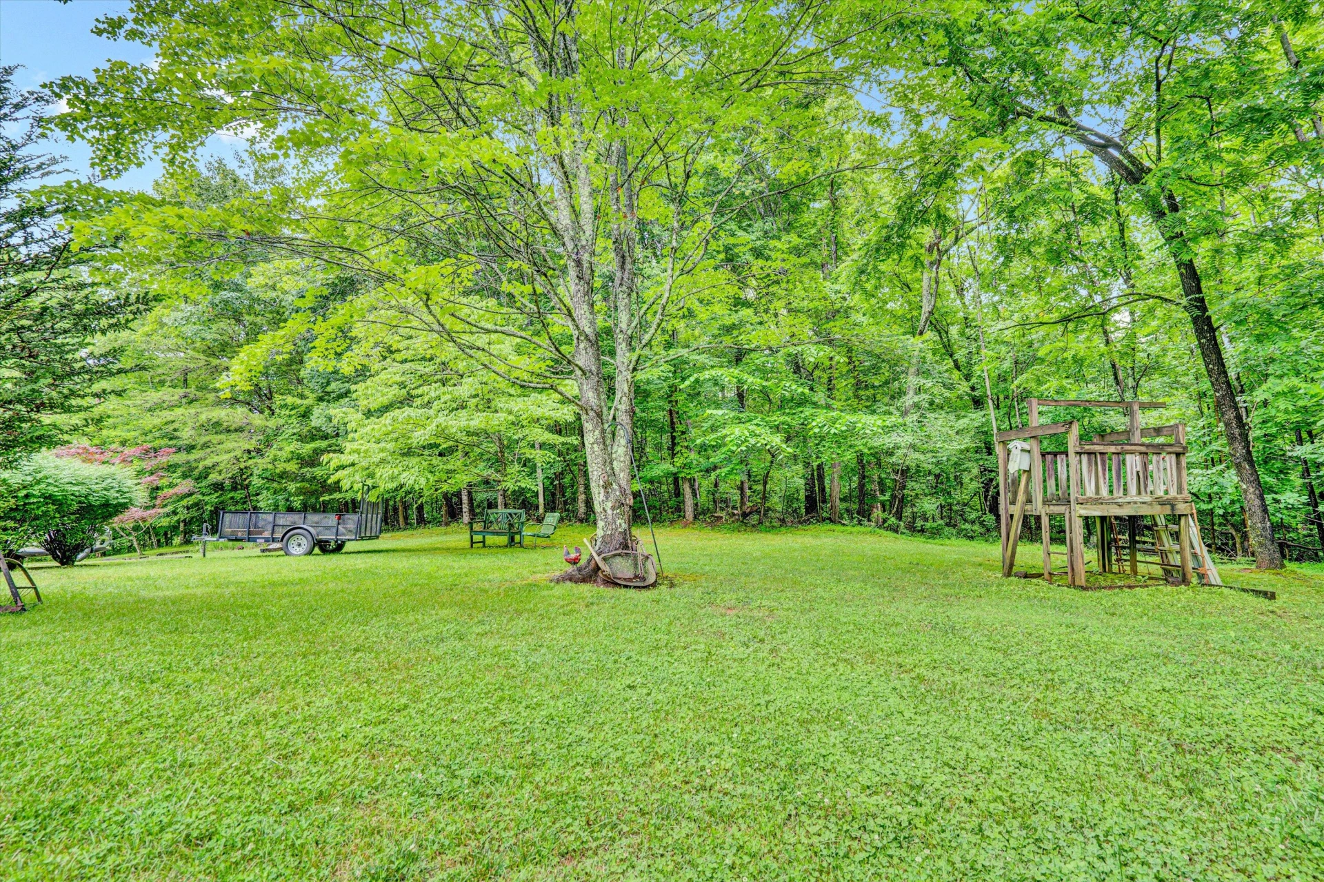 172 Watkins DR - Photo 43
