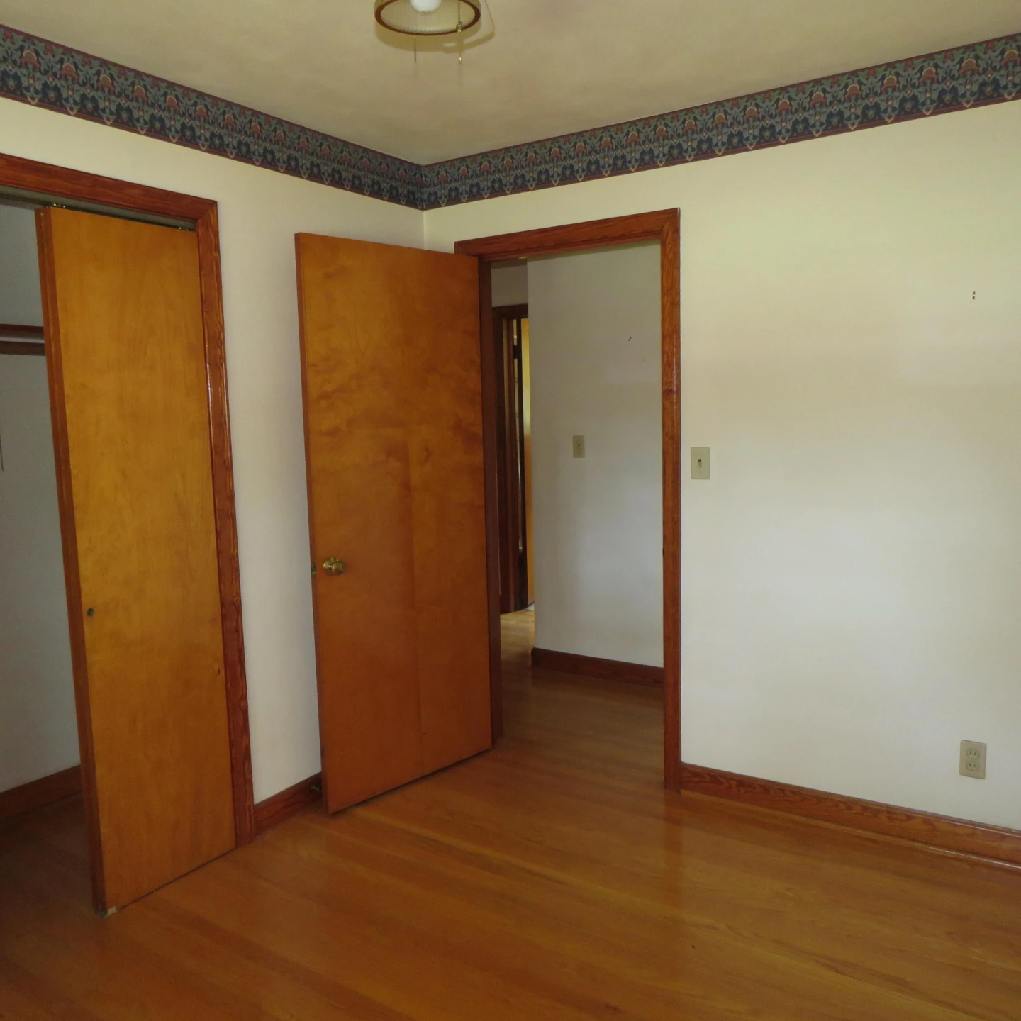 383 Main ST - Photo 22