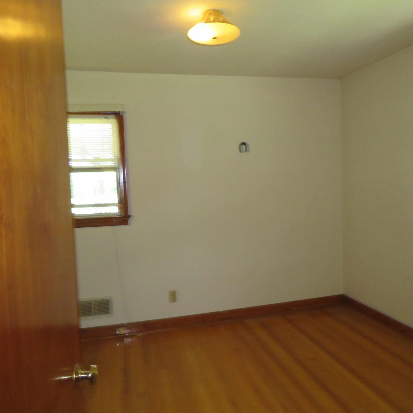 383 Main ST - Photo 26