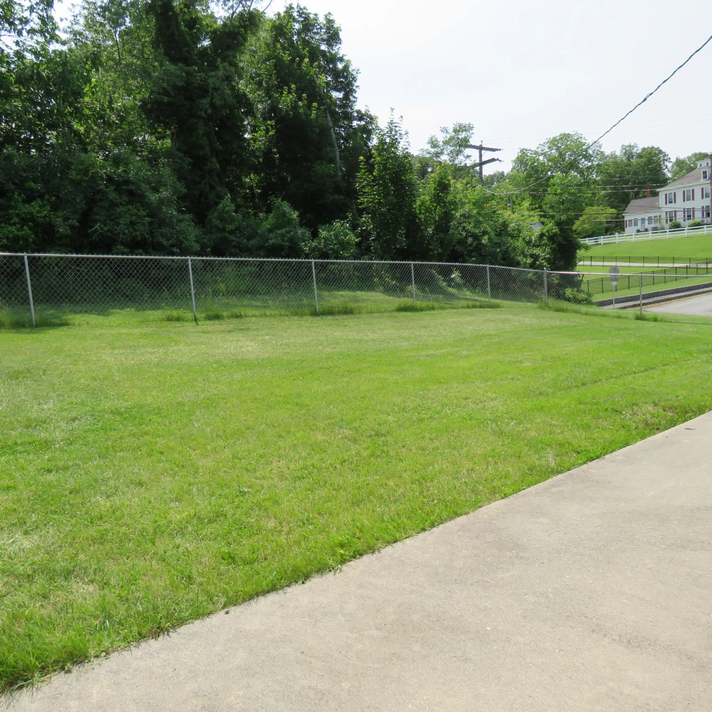 383 Main ST - Photo 6