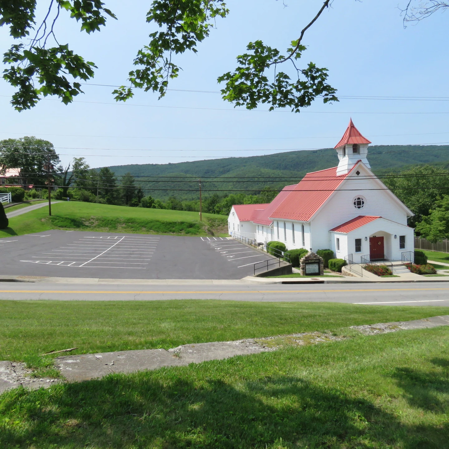 383 Main ST - Photo 8