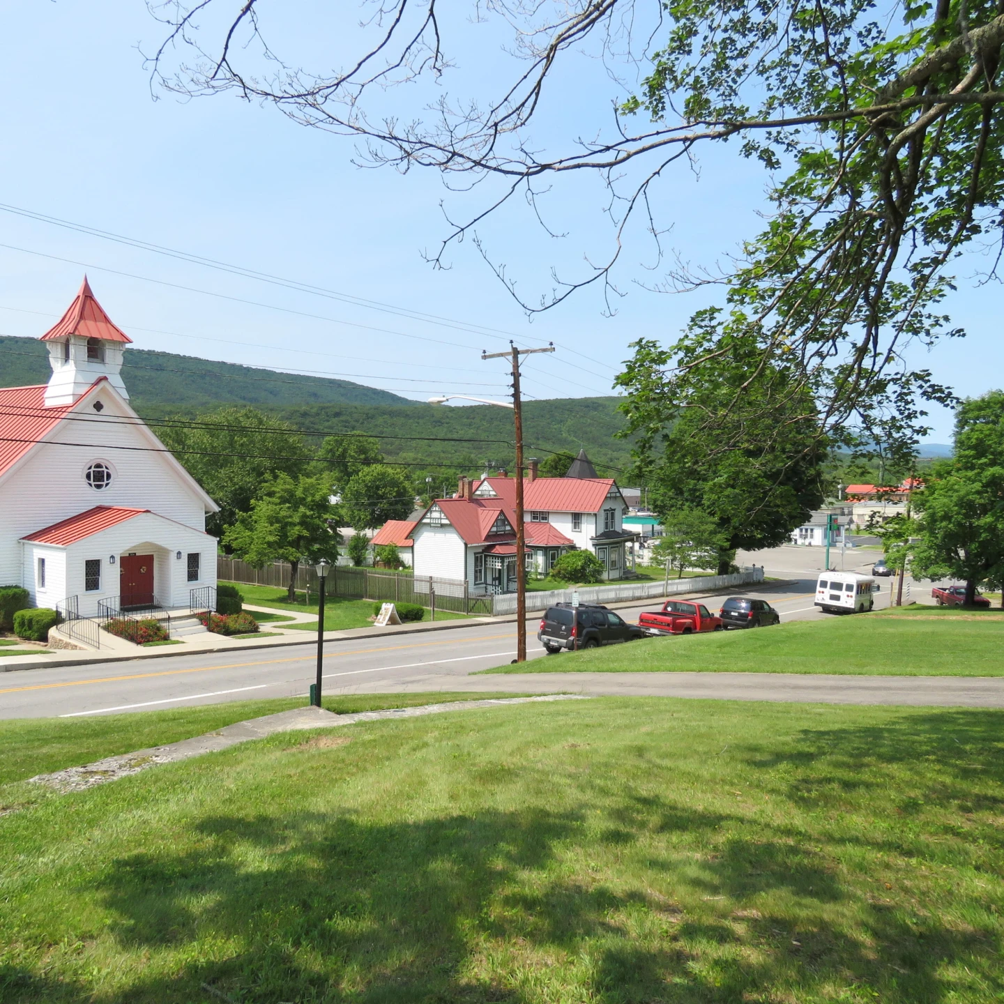 383 Main ST - Photo 9