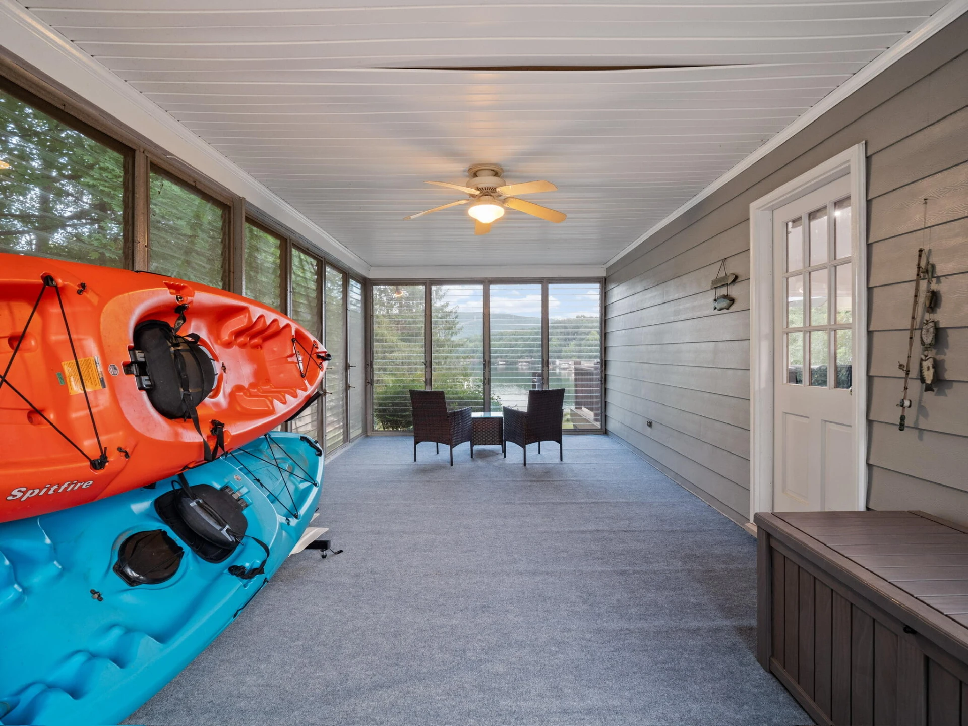 1182 Lauras LN - Photo 30