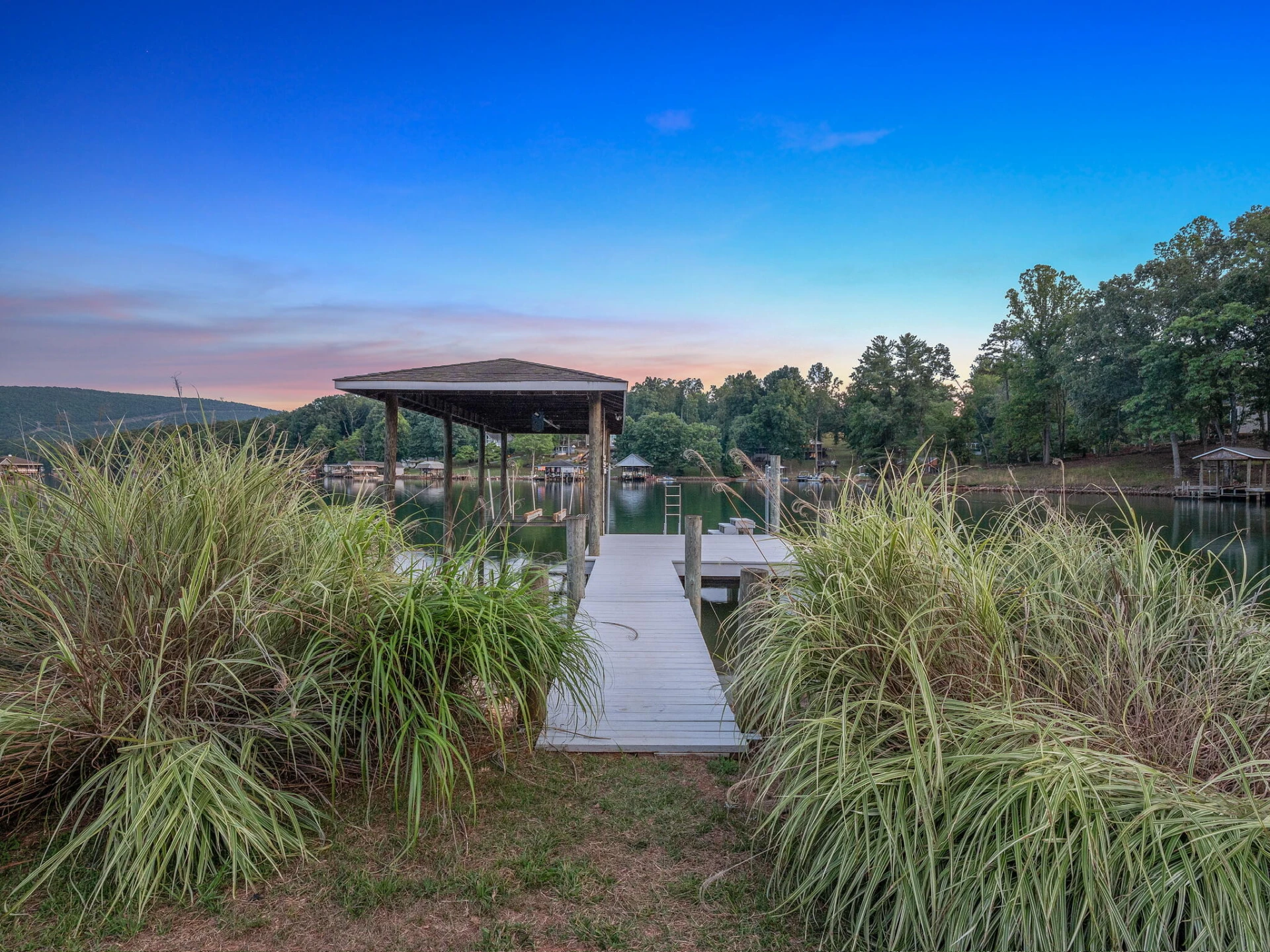1182 Lauras LN - Photo 36