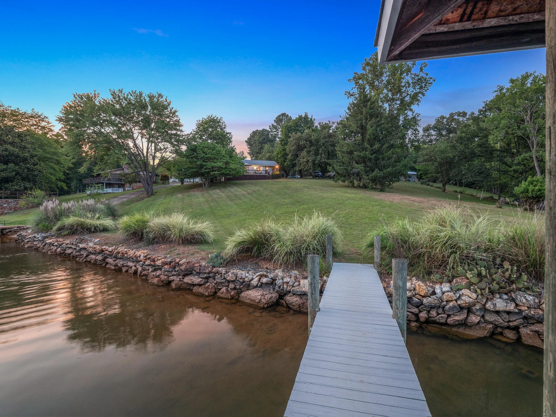 1182 Lauras LN - Photo 37