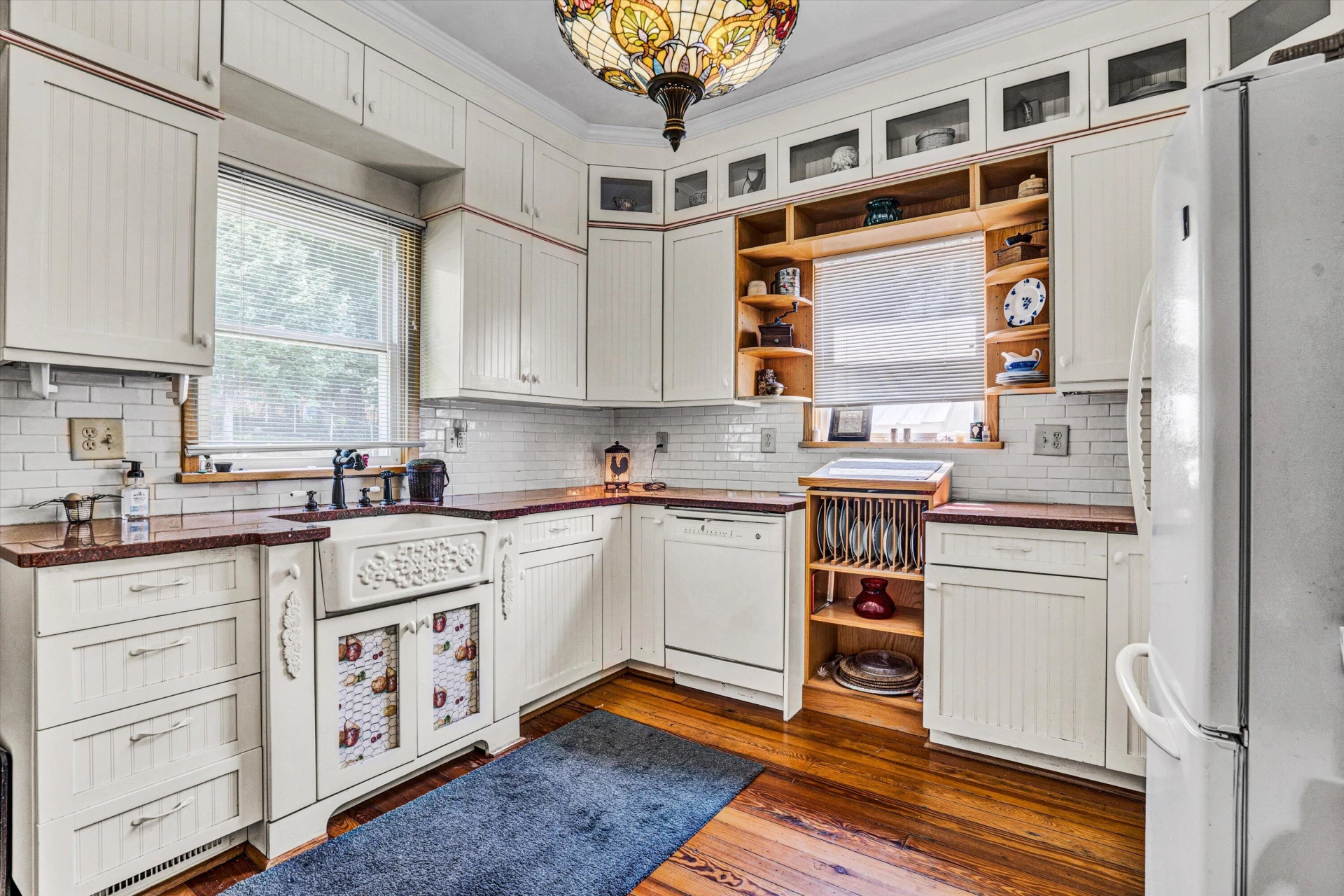 1921 Cambridge AVE - Photo 19