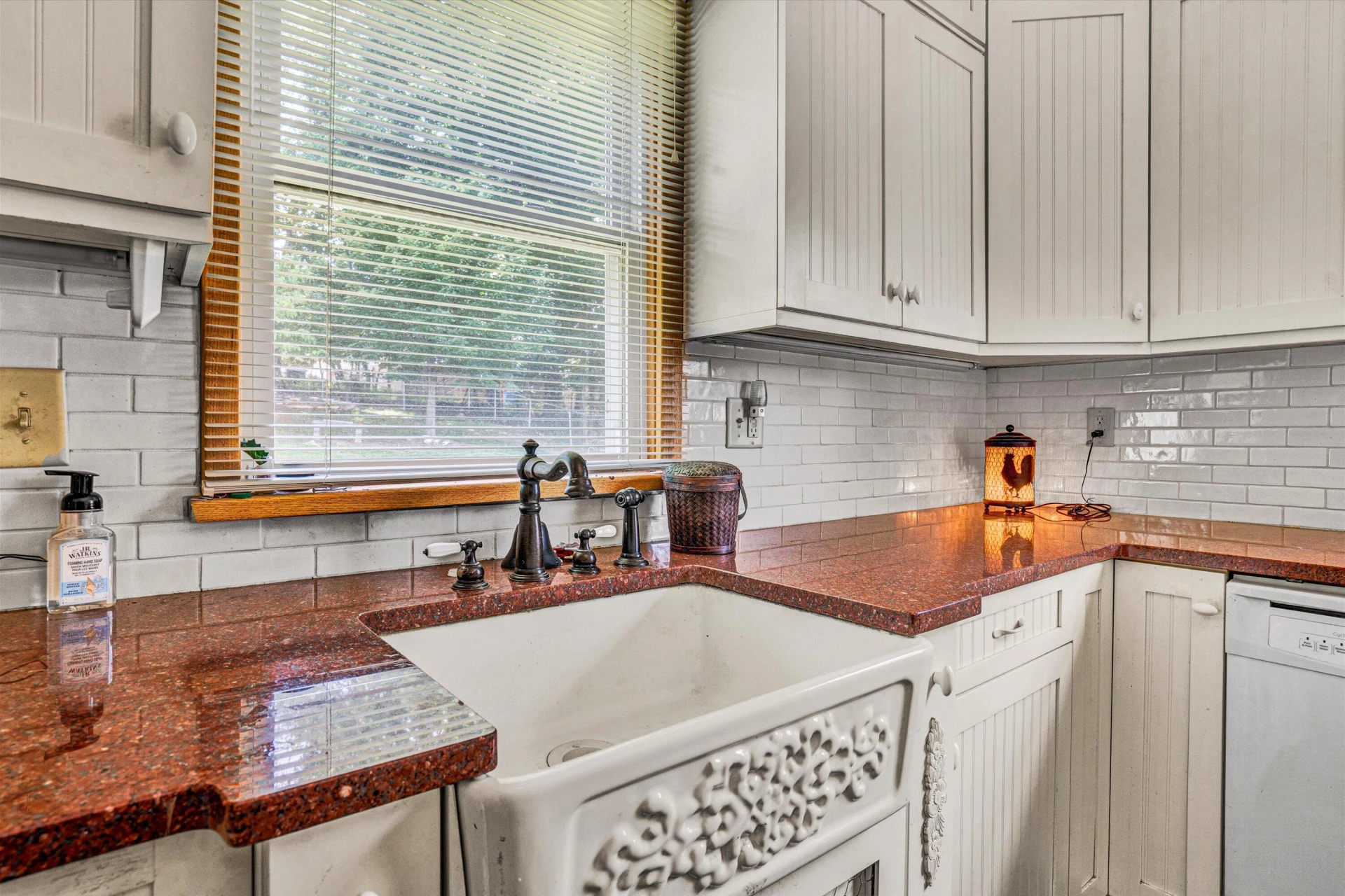 1921 Cambridge AVE - Photo 21
