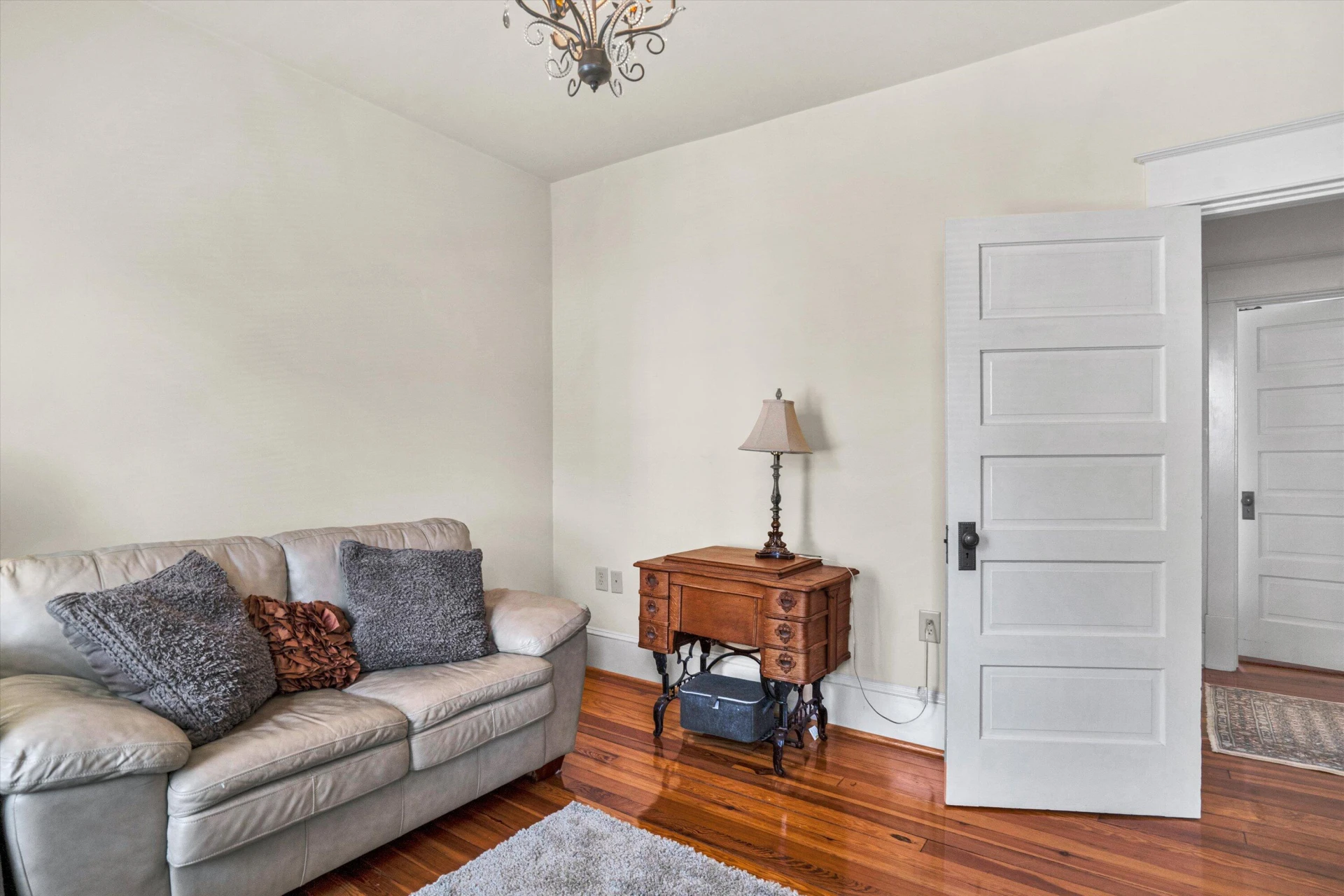 1921 Cambridge AVE - Photo 28