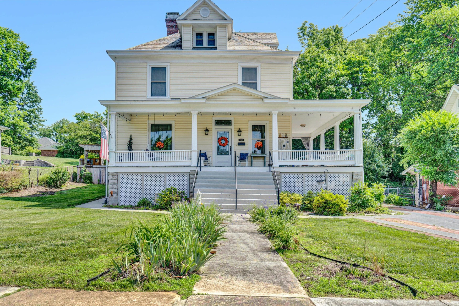 1921 Cambridge AVE - Photo 42