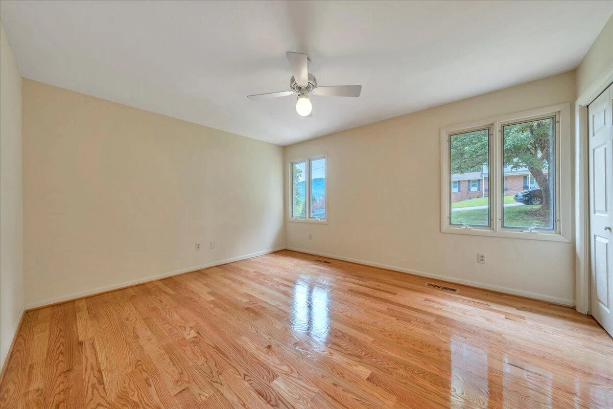 6170 Steeplechase DR - Photo 21