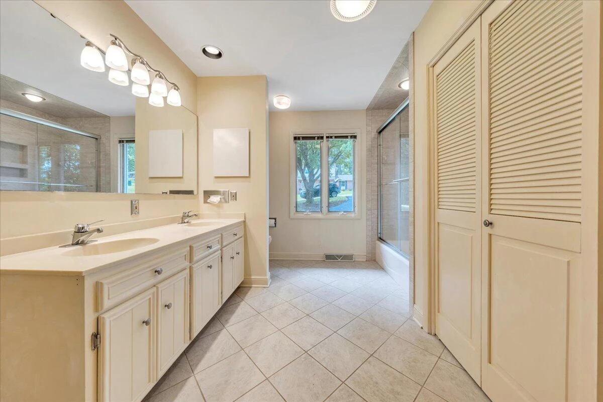 6170 Steeplechase DR - Photo 23