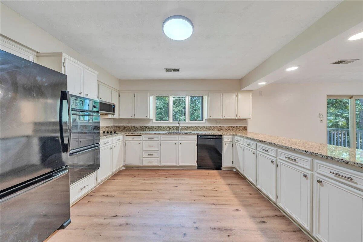 6170 Steeplechase DR - Photo 32