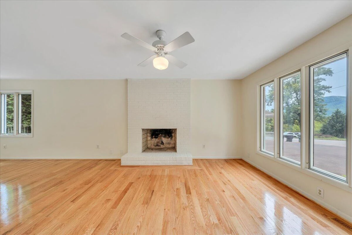 6170 Steeplechase DR - Photo 11