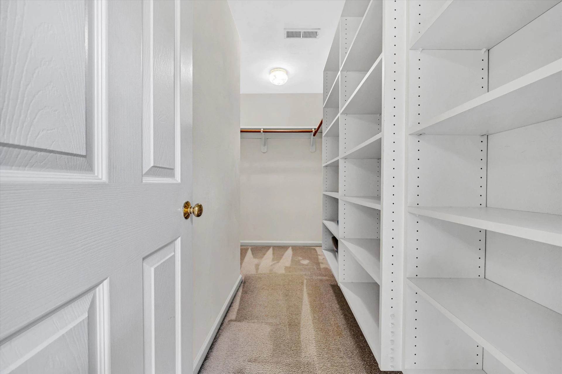 320 Grandview DR - Photo 18