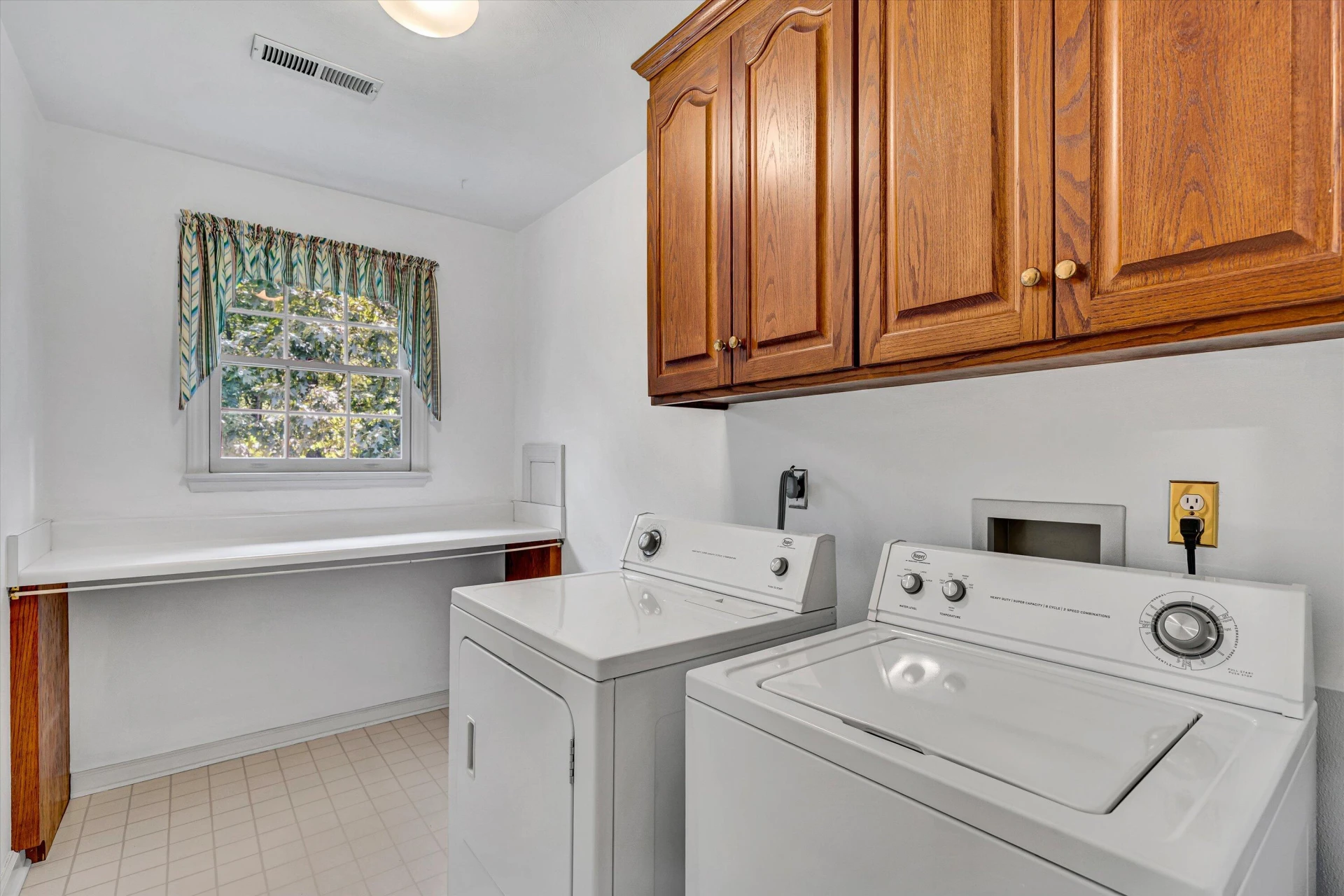 320 Grandview DR - Photo 22