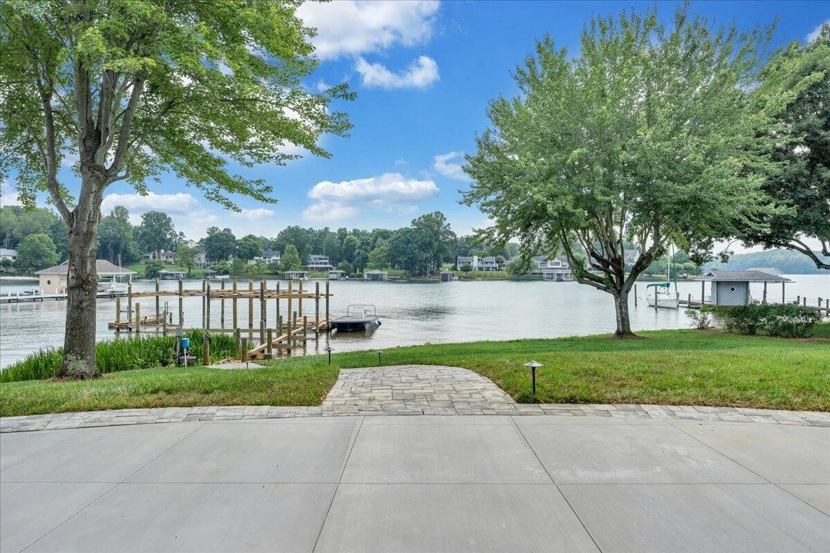 95 Shoreline CIR - Photo 100