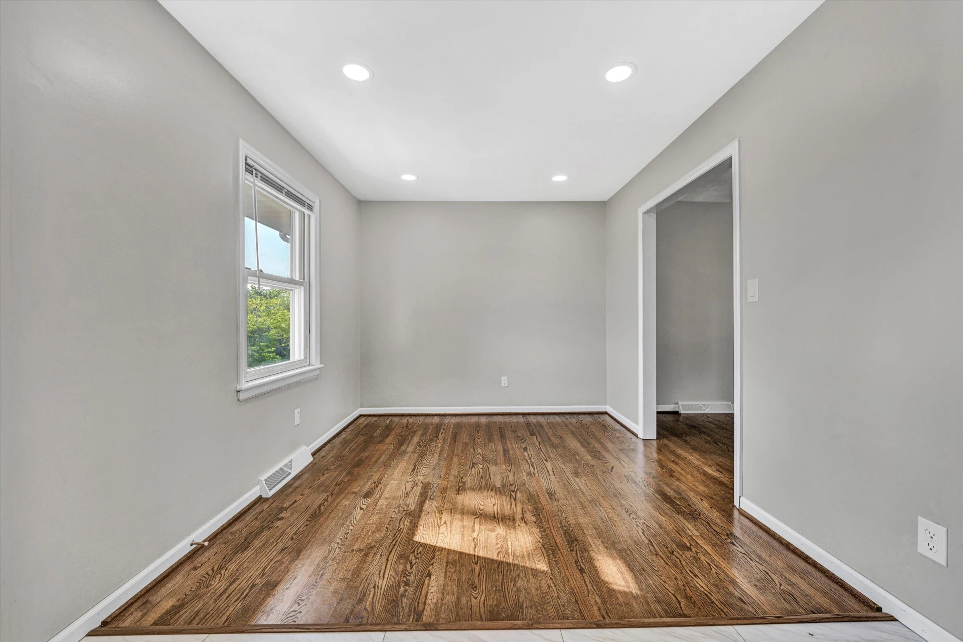 5225 Florist RD - Photo 11