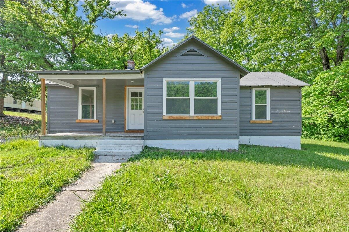 2659 Cedar LN