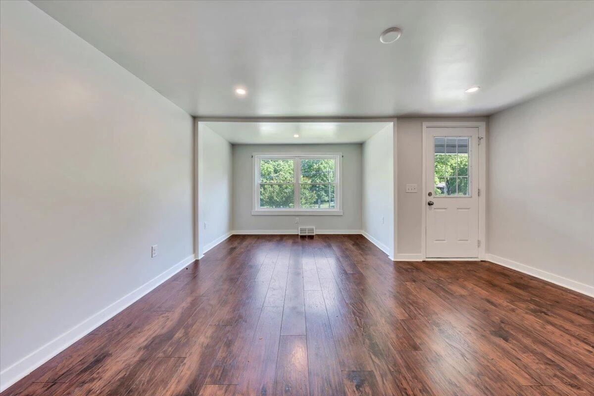 2659 Cedar LN - Photo 5