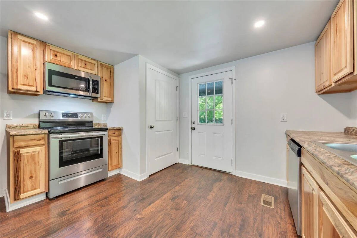 2659 Cedar LN - Photo 9