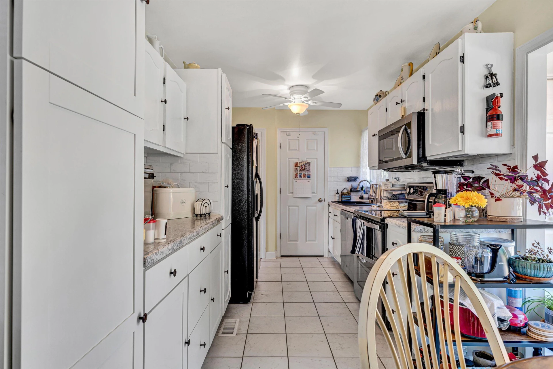 2139 Bailey AVE - Photo 10