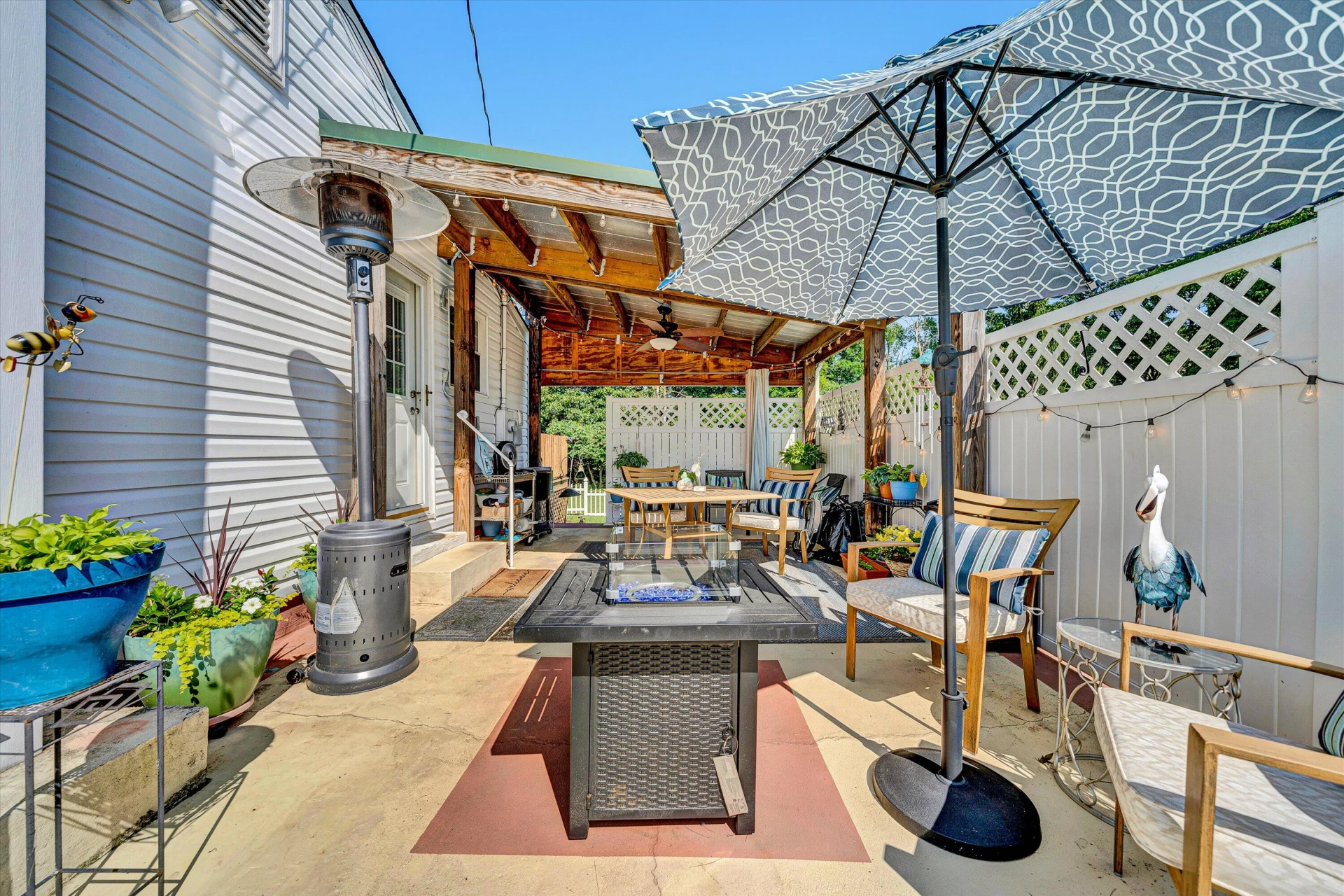 2139 Bailey AVE - Photo 17