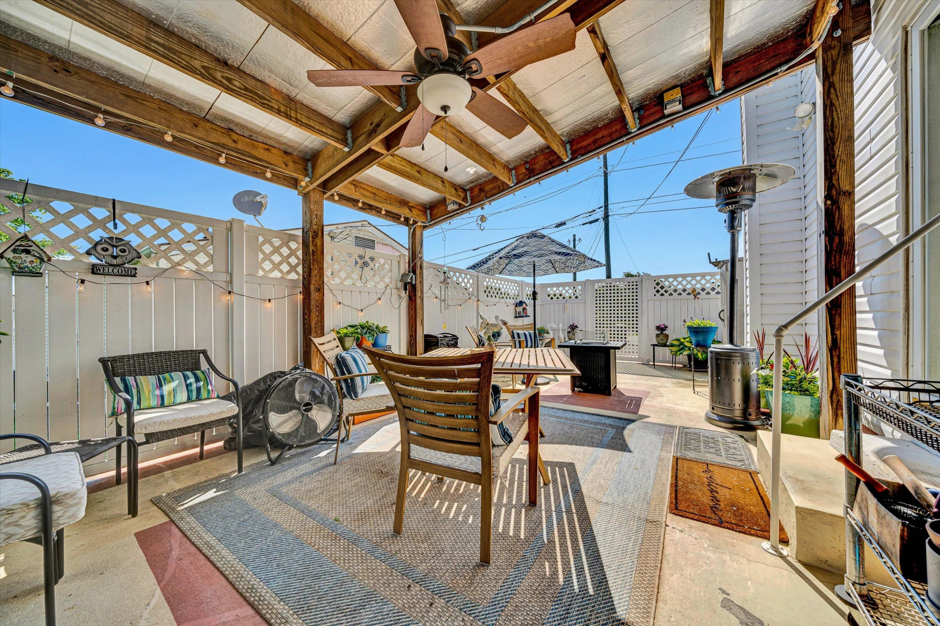 2139 Bailey AVE - Photo 18