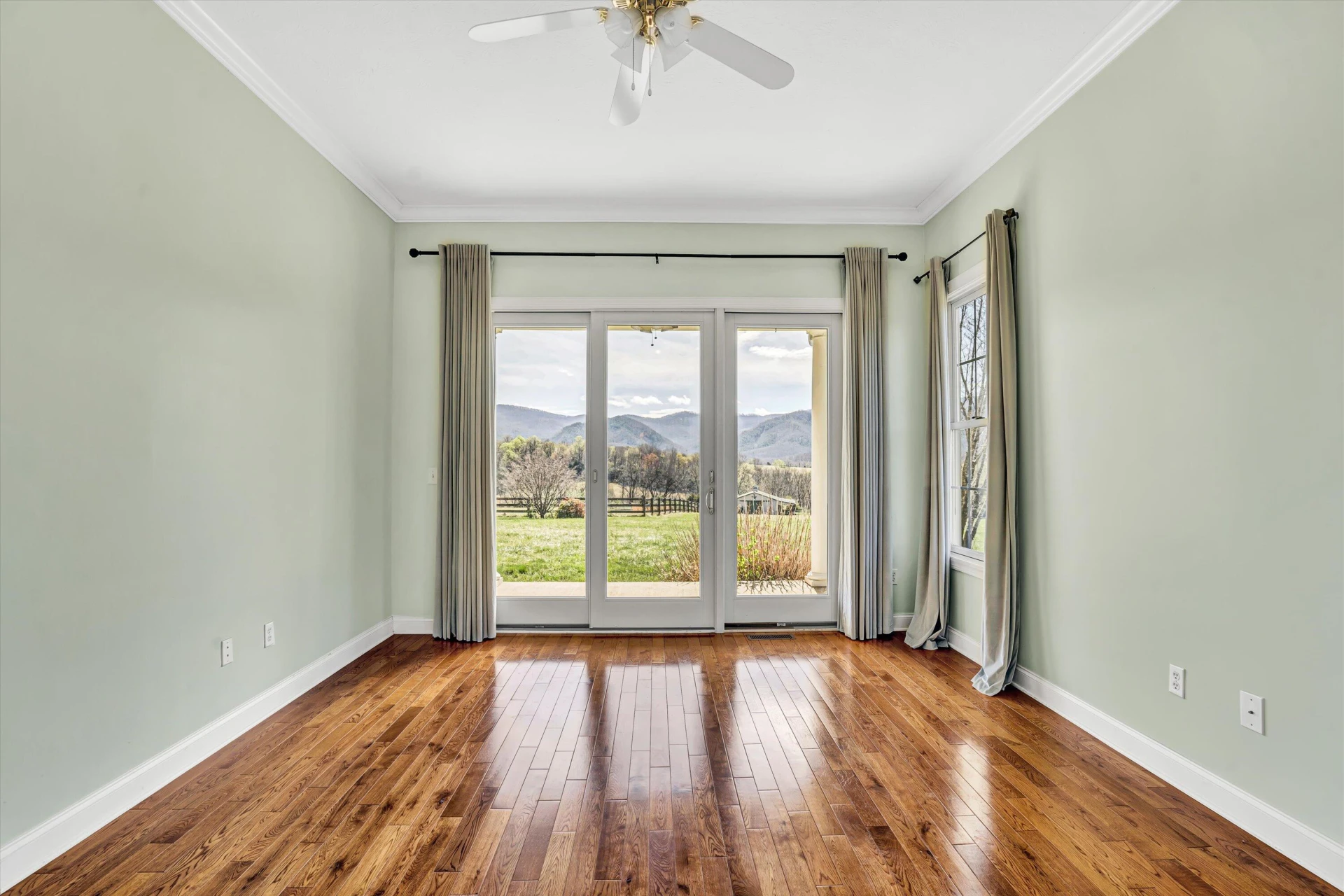 225 Dalewood DR - Photo 25