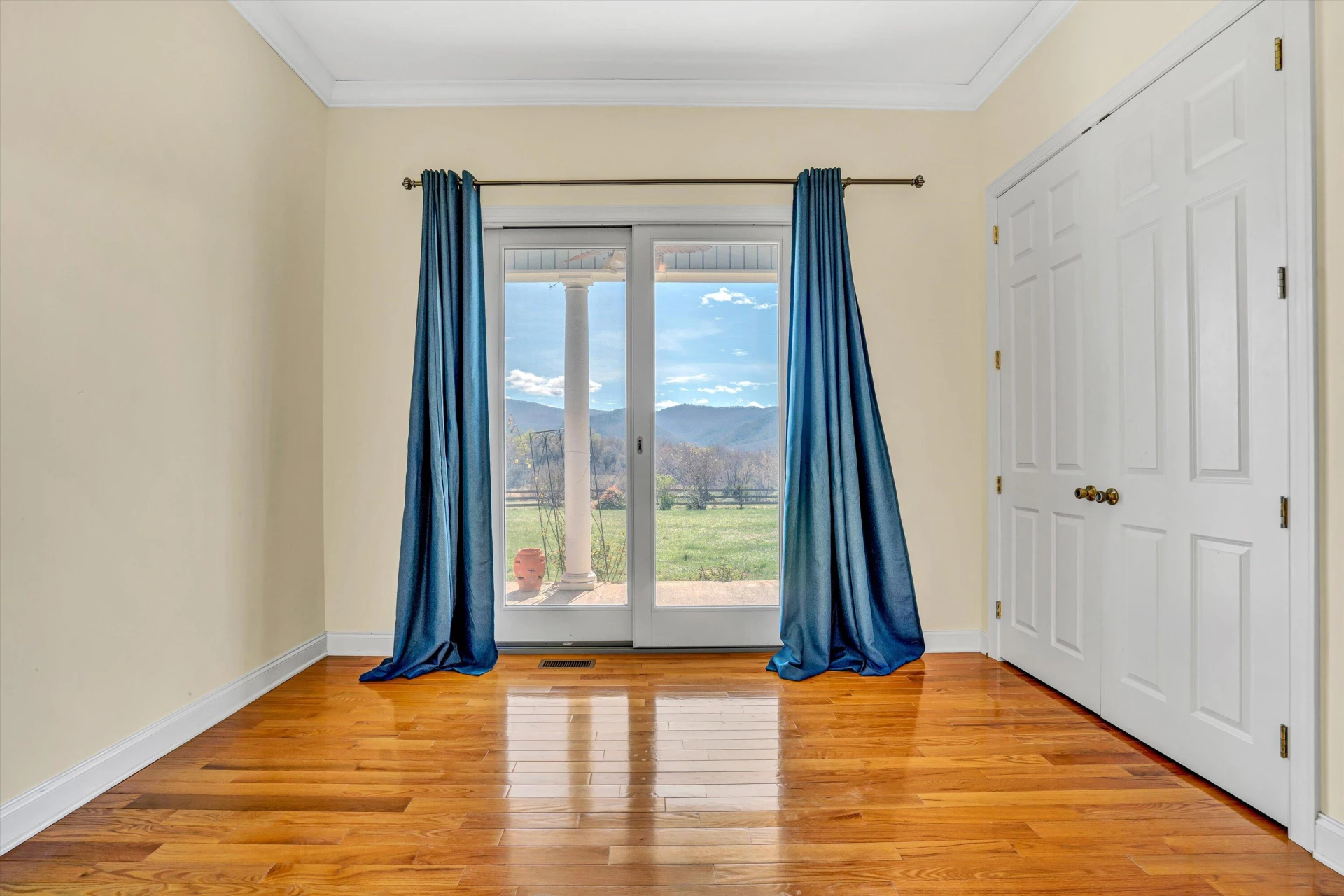 225 Dalewood DR - Photo 32