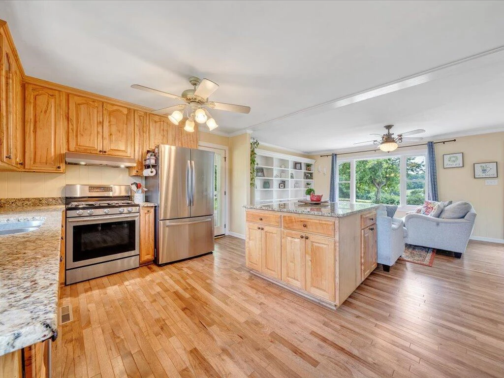 1185 County Line RD - Photo 17