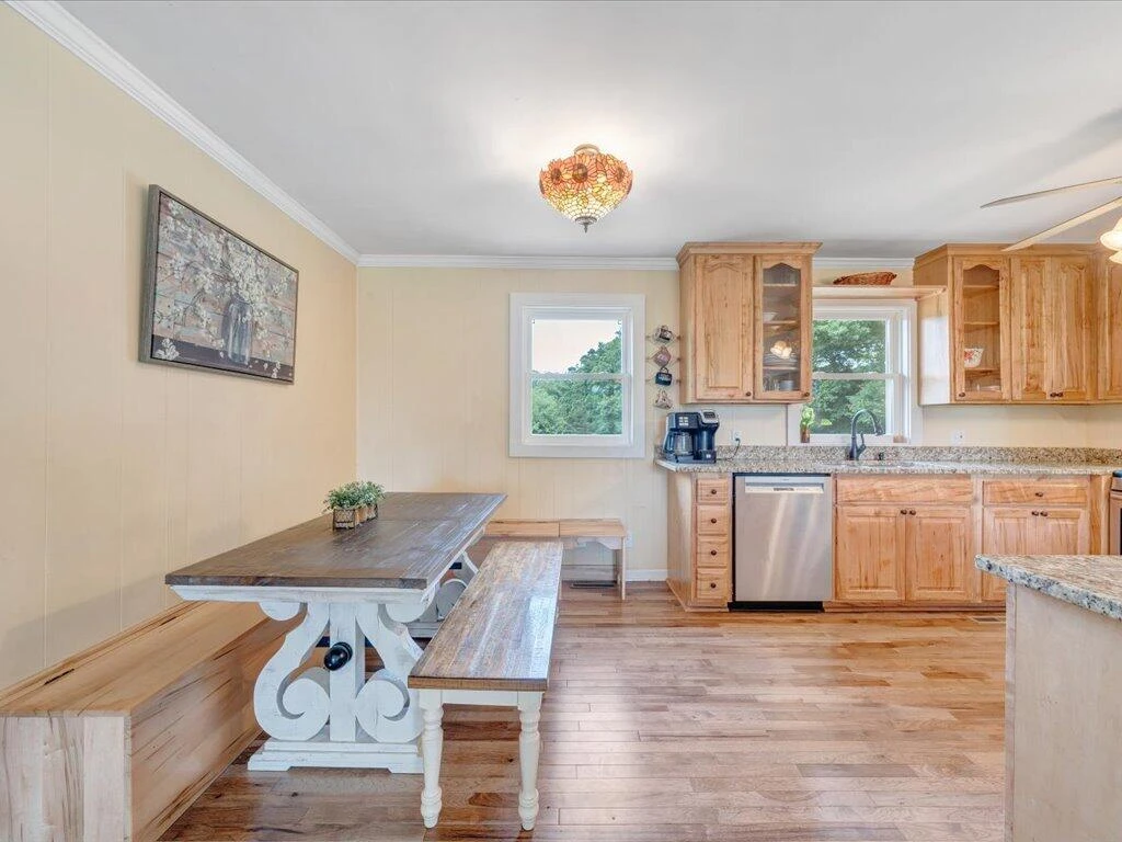 1185 County Line RD - Photo 9