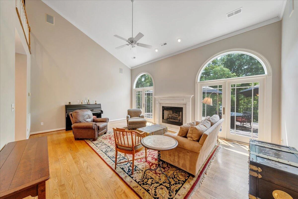 1425 Cravens Creek LN - Photo 12