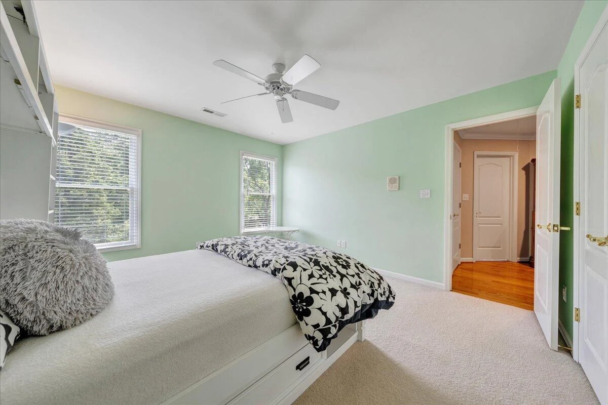 1425 Cravens Creek LN - Photo 37
