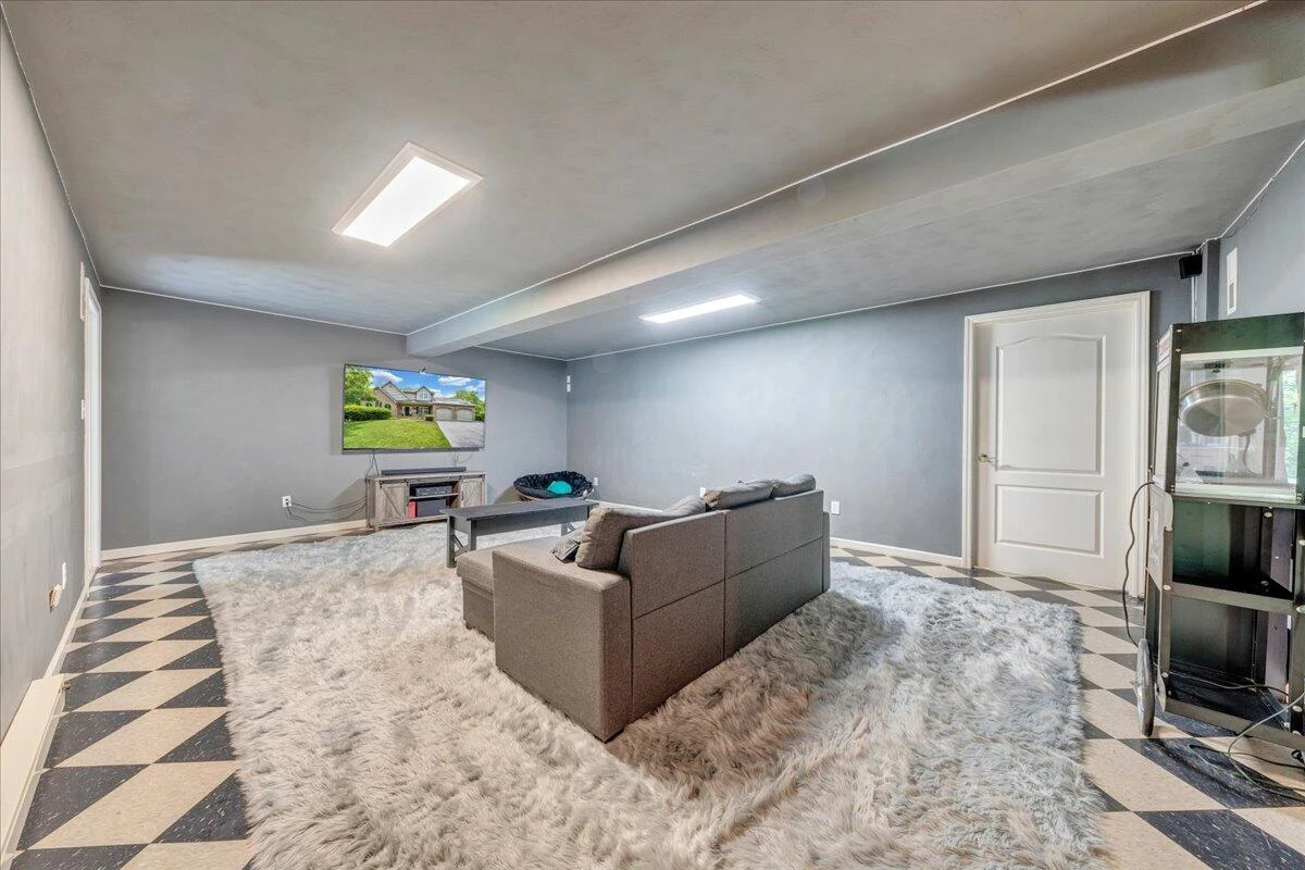 1425 Cravens Creek LN - Photo 61