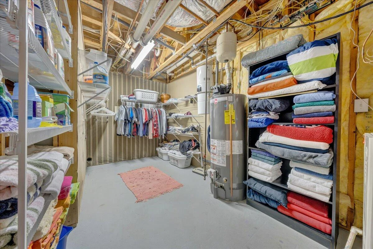 1425 Cravens Creek LN - Photo 63
