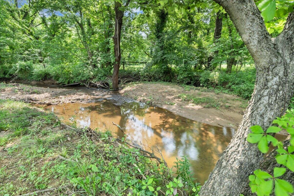 1425 Cravens Creek LN - Photo 95