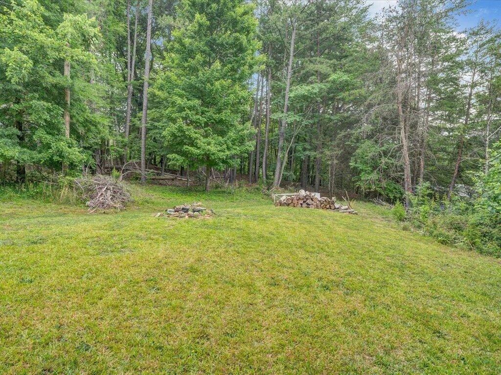 82 Forest Hill DR - Photo 28