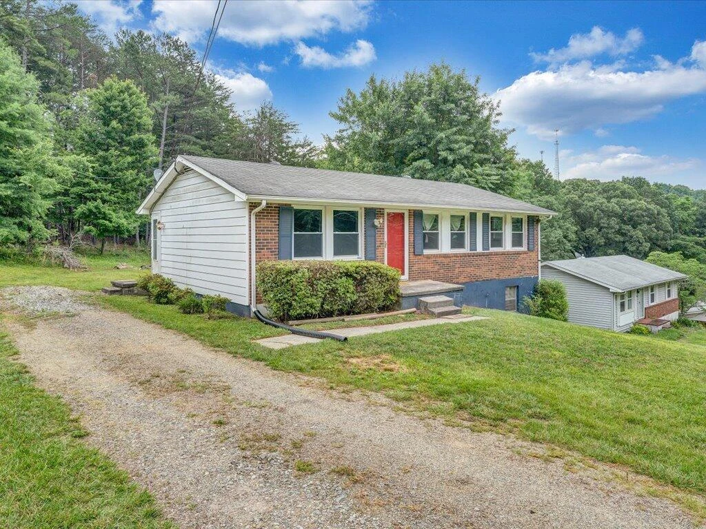 82 Forest Hill DR - Photo 29