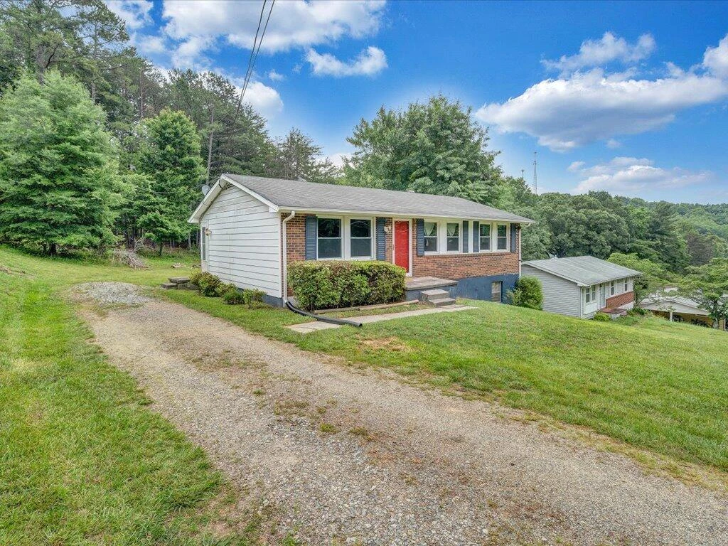 82 Forest Hill DR - Photo 30