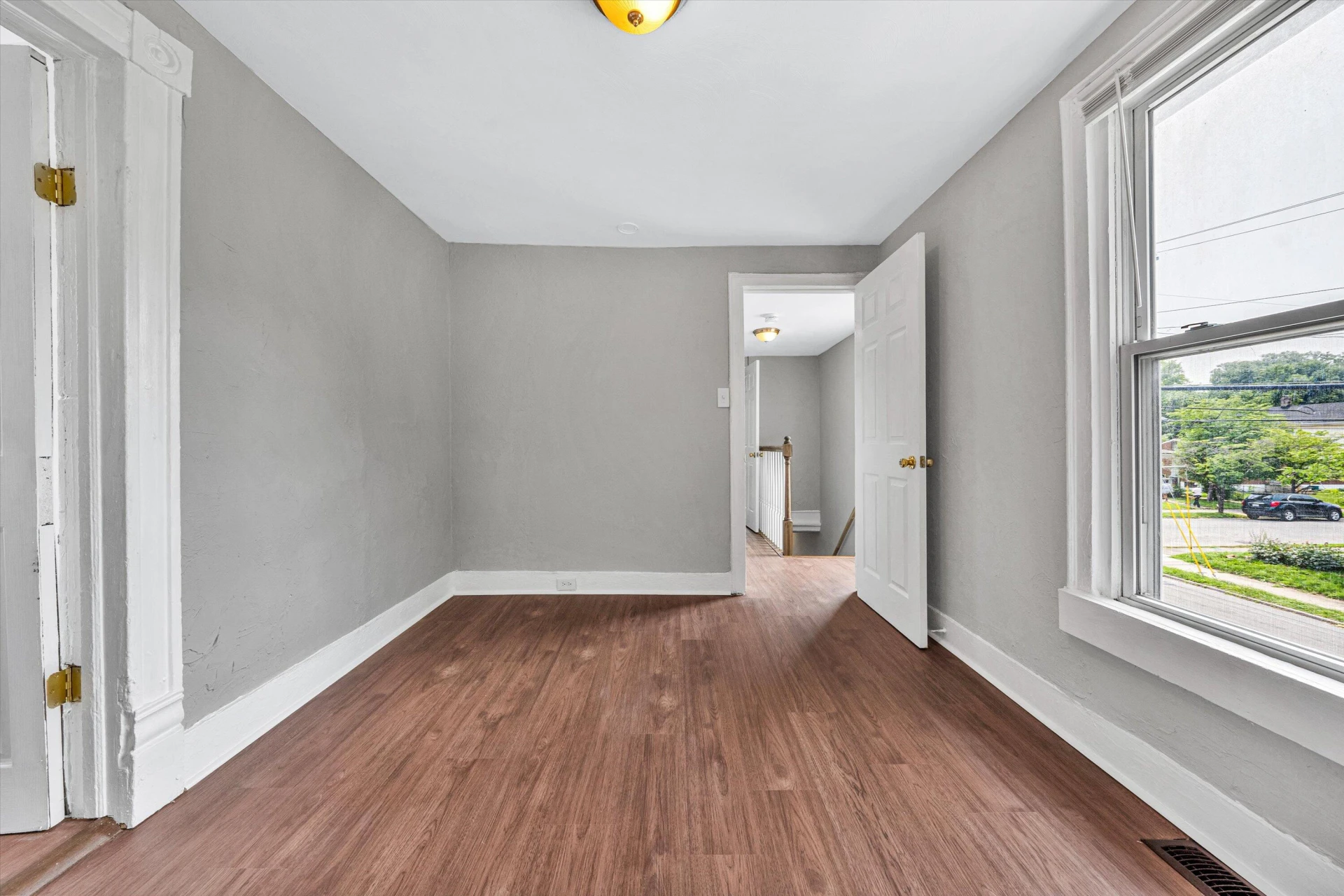 1002 Stewart AVE - Photo 13