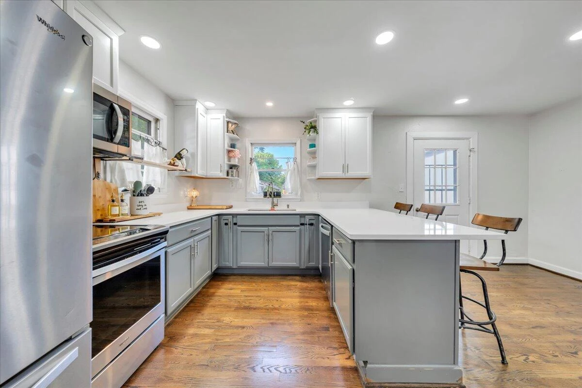 4708 Pawling ST - Photo 14
