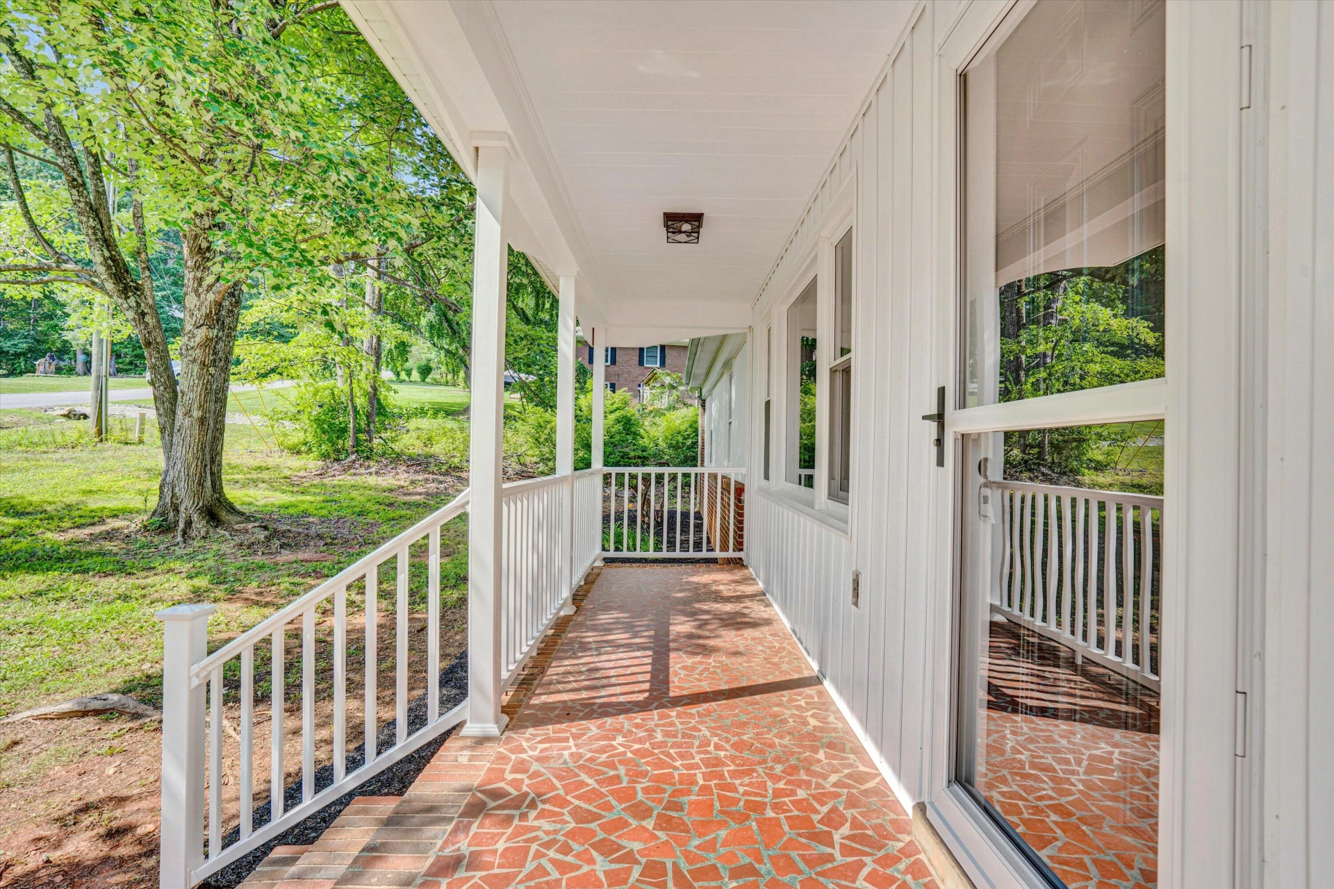 112 Owens DR - Photo 3