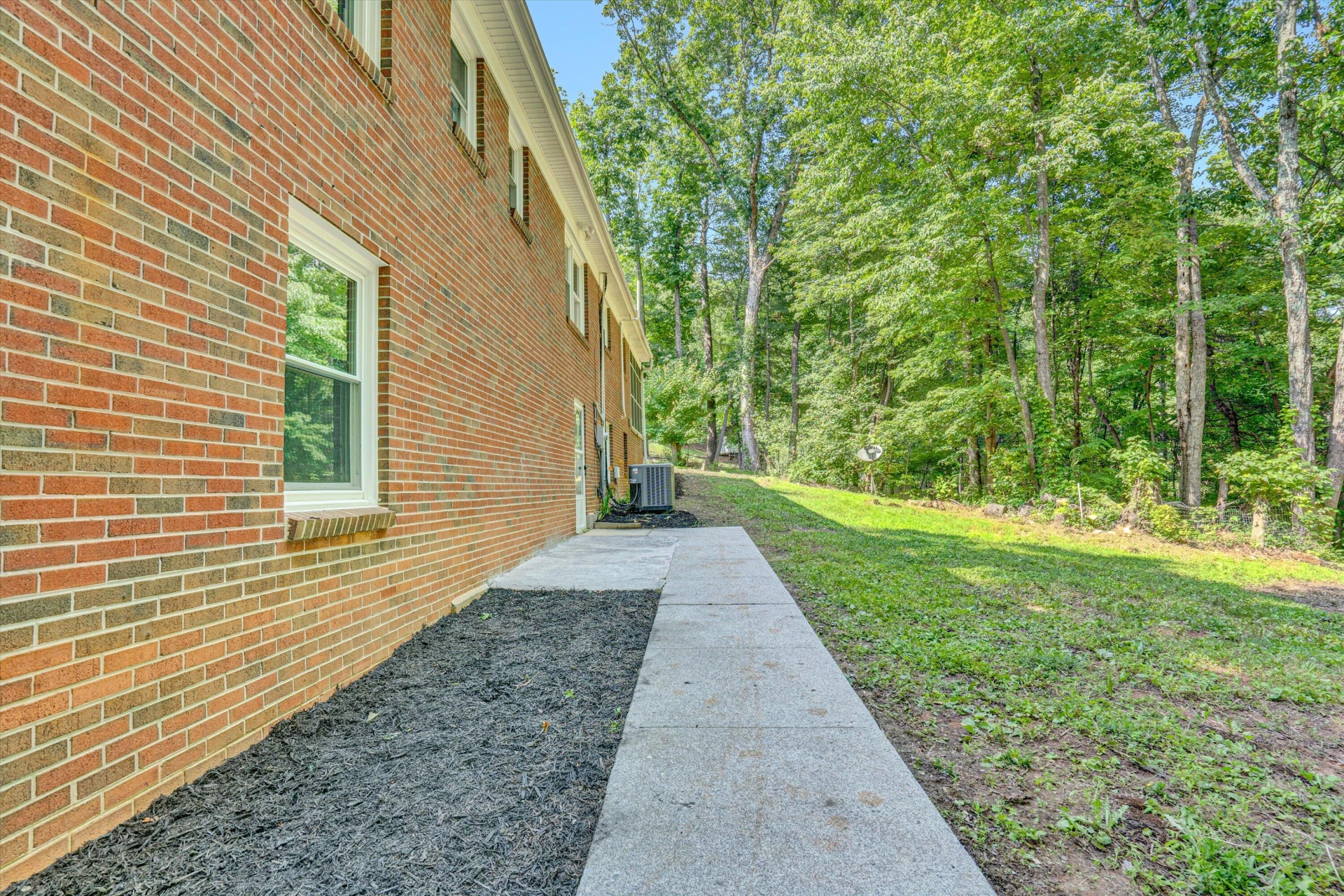112 Owens DR - Photo 37